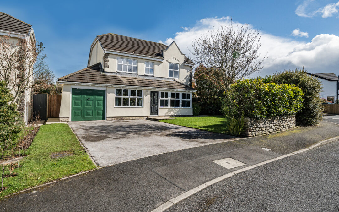 Fulmar Drive, Kendal, LA9